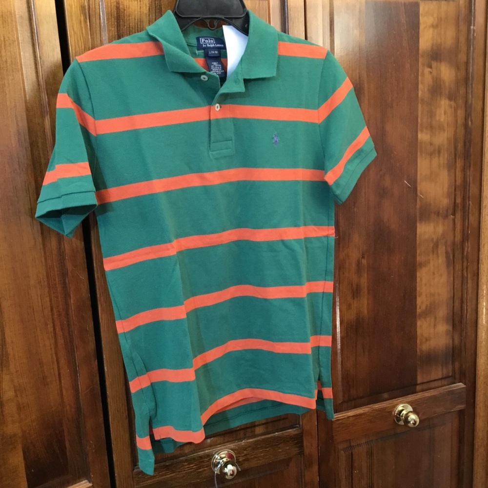 Polo collared shirt, size L (14-16), cotton